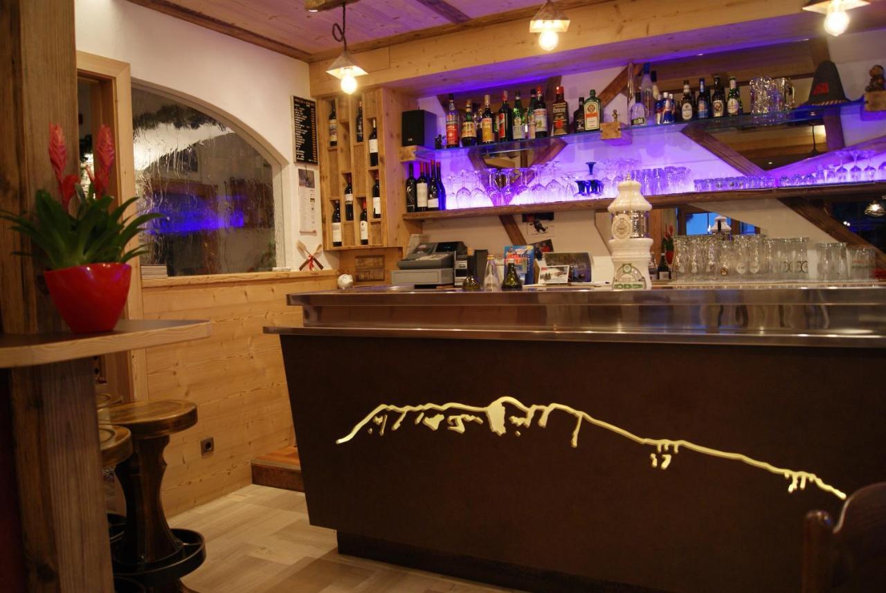 Guesthouse Rungg Badia (South Tyrol) Exterior photo