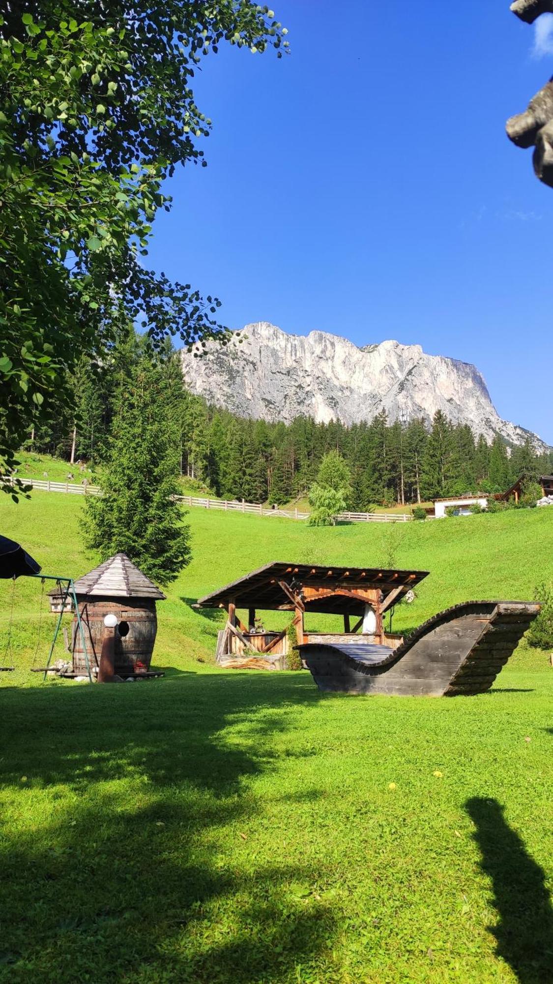 Guesthouse Rungg Badia (South Tyrol) Exterior photo
